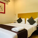 Qotel Hotel Ip Residency East Delhi Preet Vihar